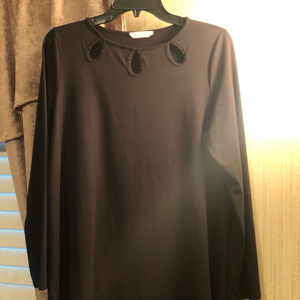 Shirt - Picture 2 of 2